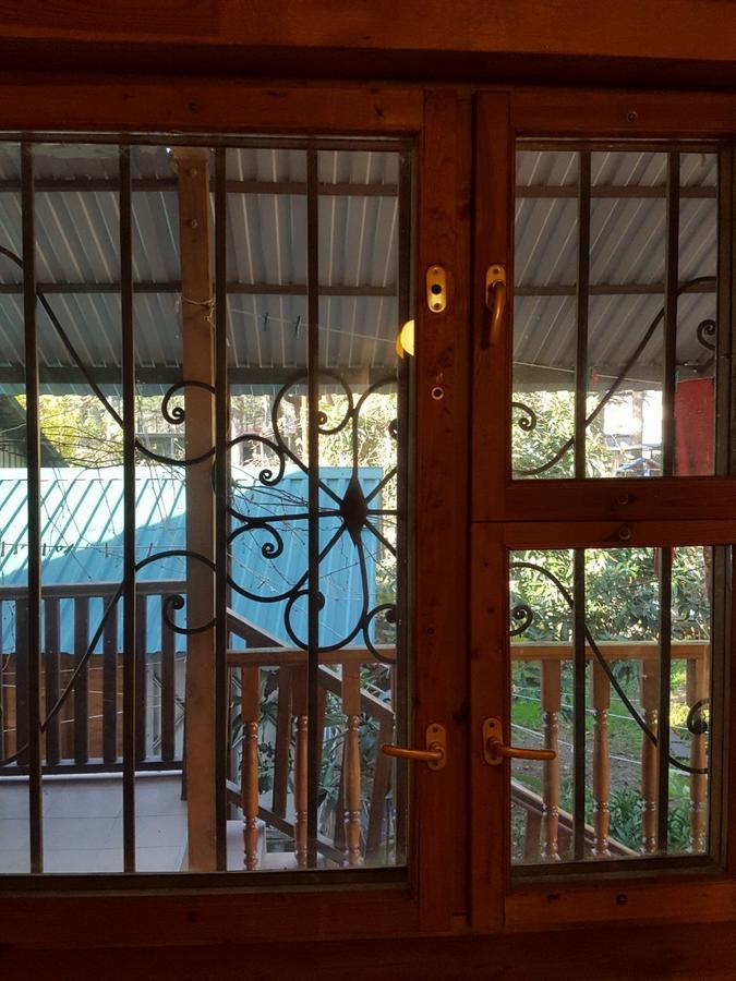 U Iriny Hotel ピツンダ エクステリア 写真